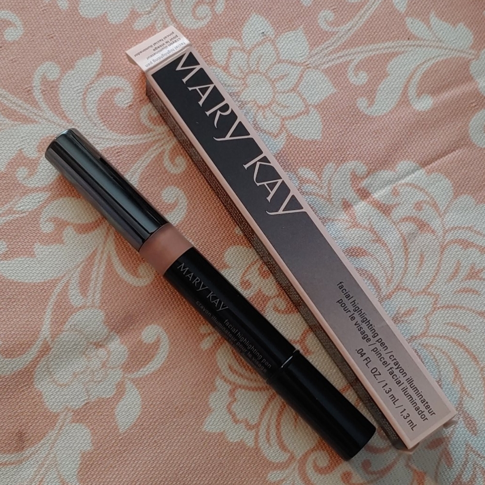 Mary Kay facial highlighting pen shade 3